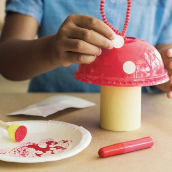 KiwiCo Koala Crate Glowing Nature Box - Picture 4 of 6